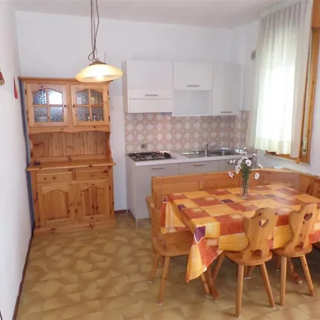 With Terrace And Pool Access Apartamento