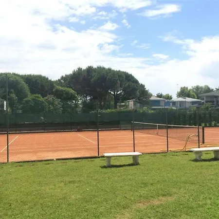 With Terrace And Pool Access Apartamento